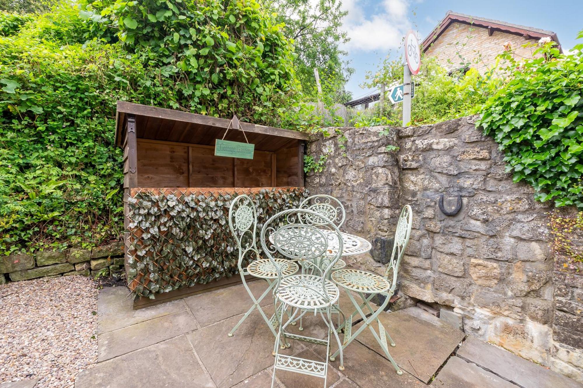 Cosy On Outskirts Of Bath Saltford